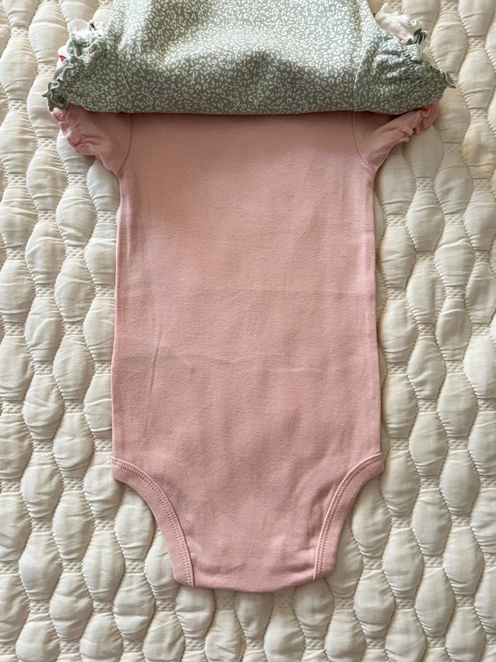 Carter’s Child of Mine Strawberry Floral Bodysuit Set 18M NWT 3 Pack